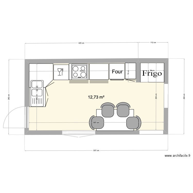 Cuisine Chihimo. Plan de 1 pièce et 13 m2