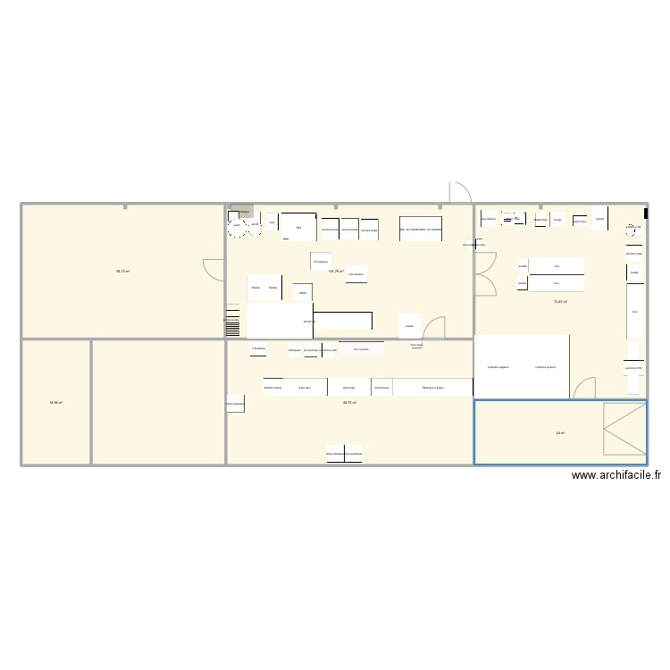 tailpied 2. Plan de 6 pièces et 348 m2