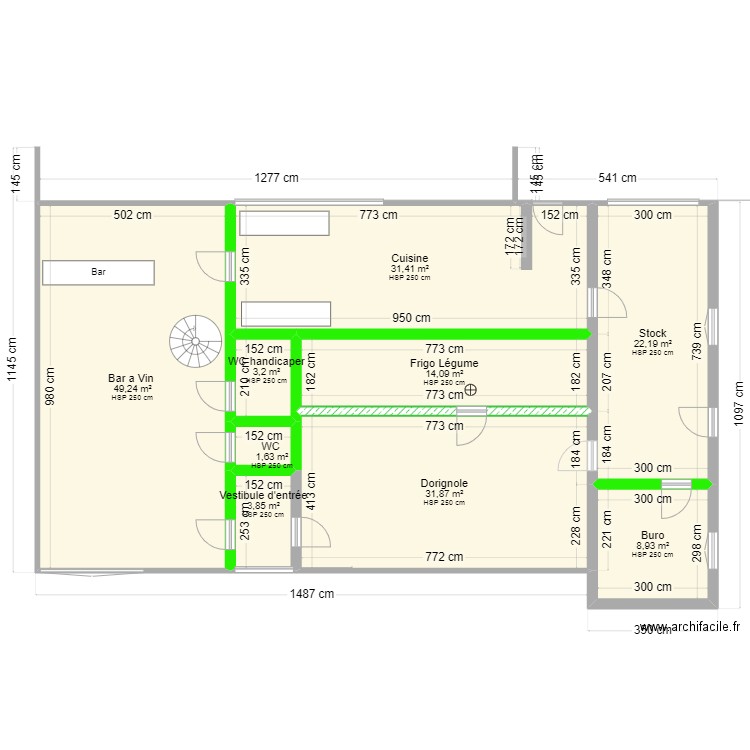 Hangard Vich d. Plan de 9 pièces et 166 m2