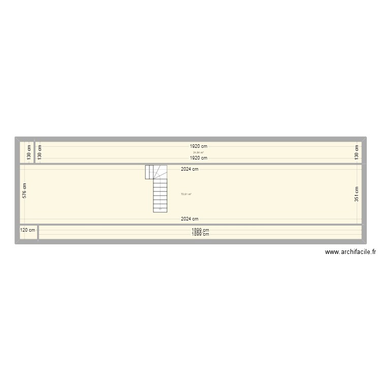 R+1. Plan de 3 pièces et 114 m2