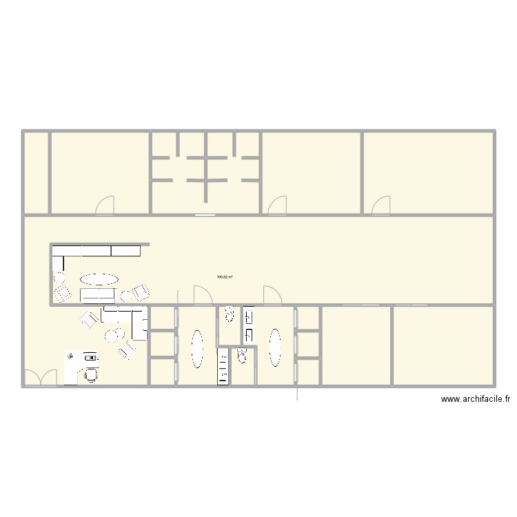 spa paquebot. Plan de 18 pièces et 223 m2