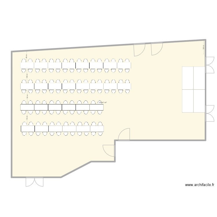 plan table. Plan de 1 pièce et 159 m2