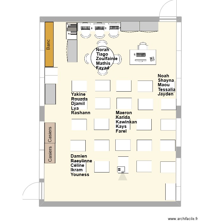 Classe P1 - 5 groupes de 5. Plan de 1 pièce et 65 m2