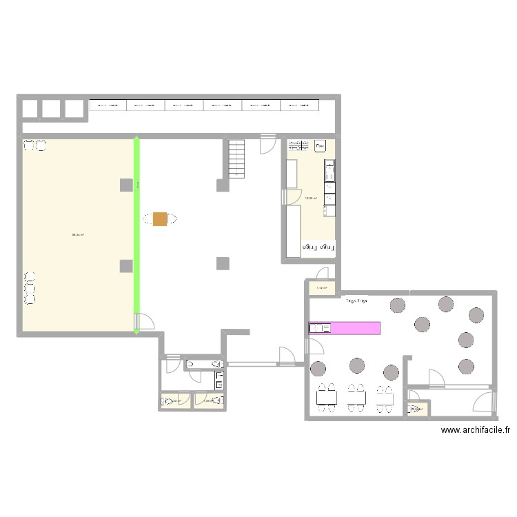 temple. Plan de 6 pièces et 79 m2