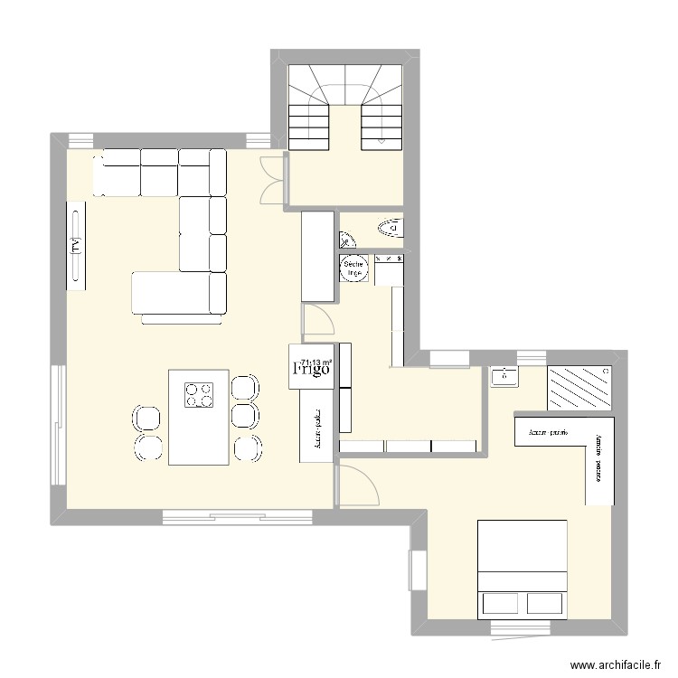 maison. Plan de 1 pièce et 71 m2