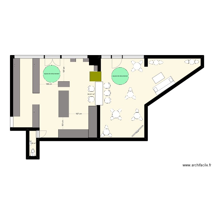 village café. Plan de 2 pièces et 86 m2