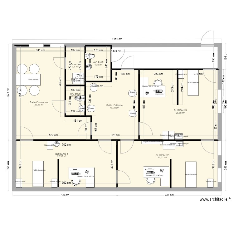 Cabinet. Plan de 8 pièces et 124 m2