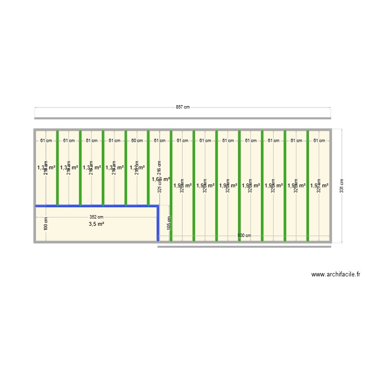 Bureau mezzanine. Plan de 14 pièces et 25 m2