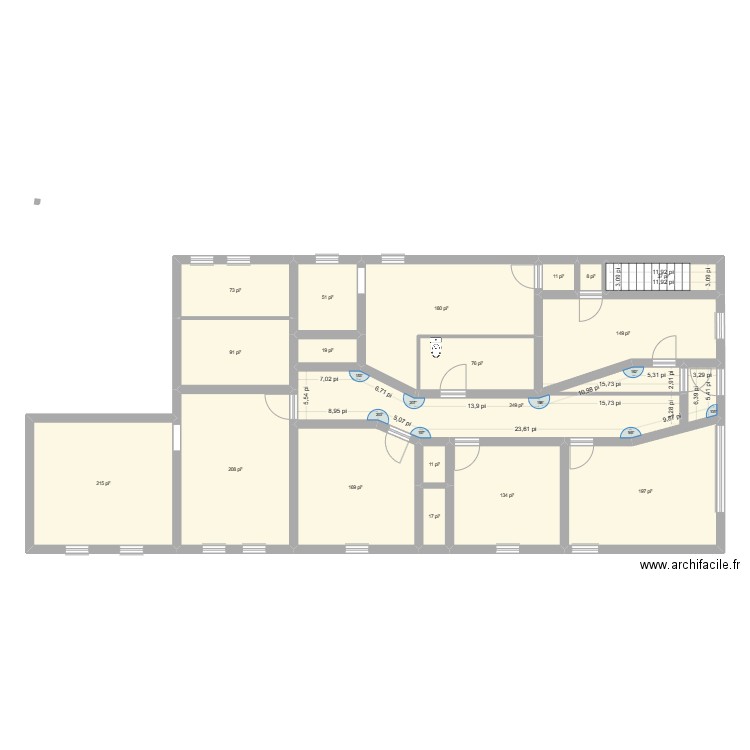 Planta 1.1. Plan de 18 pièces et 176 m2