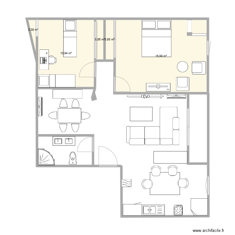 SEBALA. Plan de 5 pièces et 32 m2