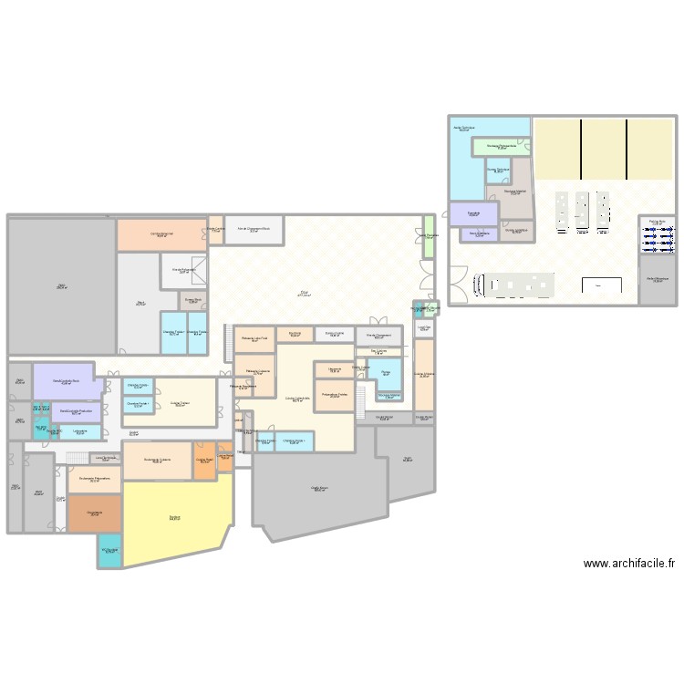 TBC RDC - Réaménagement. Plan de 72 pièces et 2988 m2