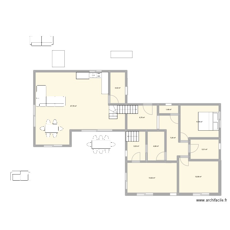 plan2. Plan de 11 pièces et 121 m2