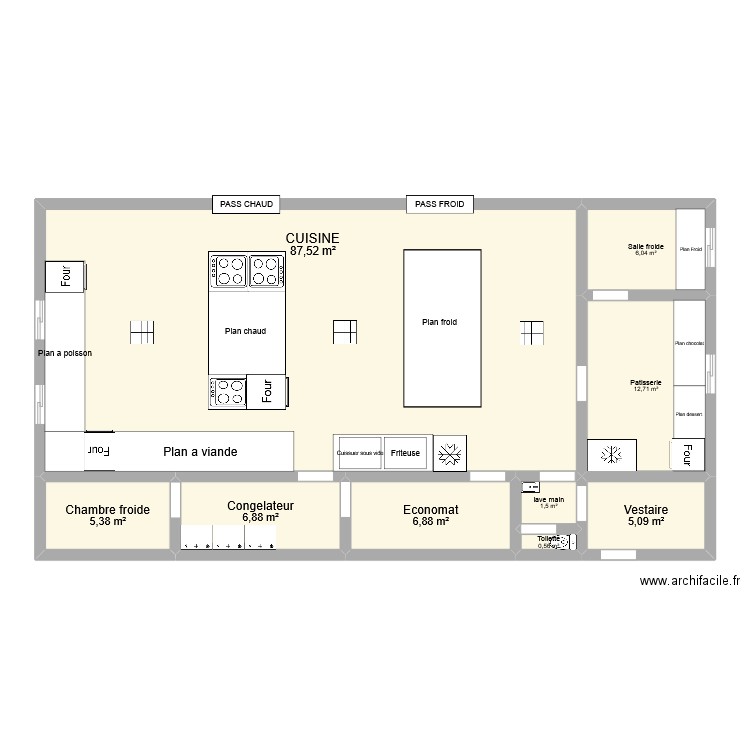 Cuisine 6tqhr. Plan de 9 pièces et 133 m2