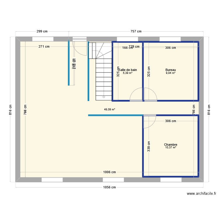 Maison. Plan de 4 pièces et 103 m2