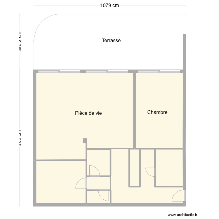 Cannes Sans Extension. Plan de 6 pièces et 94 m2