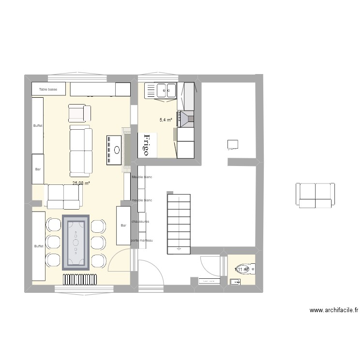 living avec divan maman. Plan de 3 pièces et 32 m2