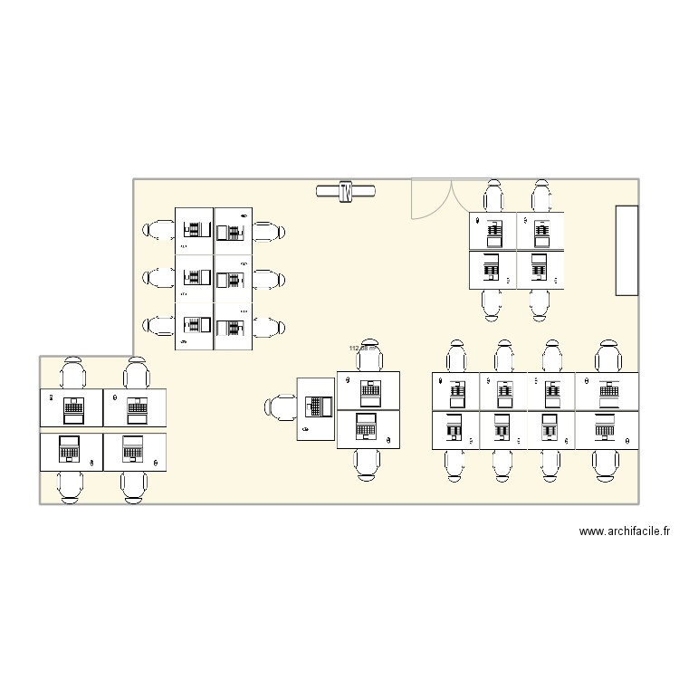 BUREAU. Plan de 1 pièce et 112 m2