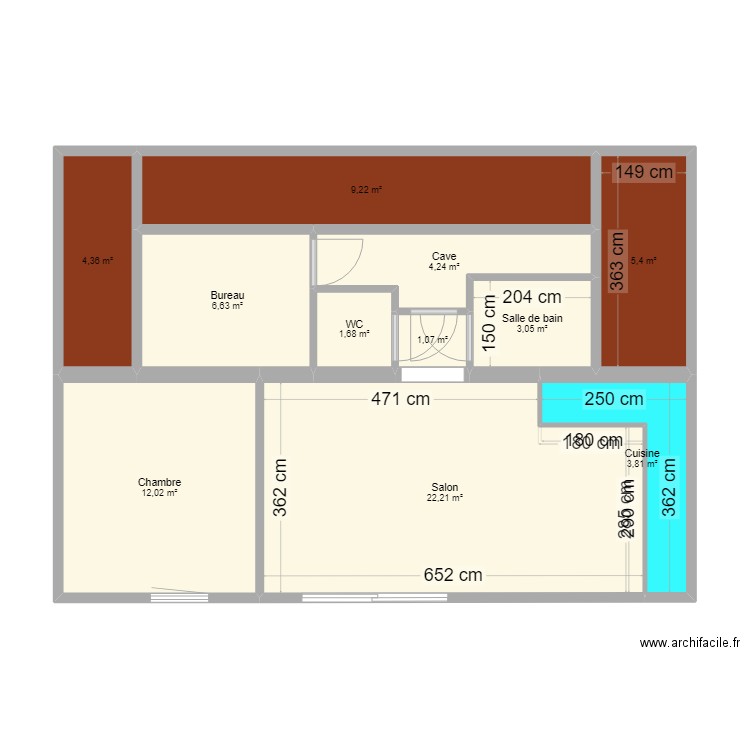 Bouyon final. Plan de 11 pièces et 74 m2