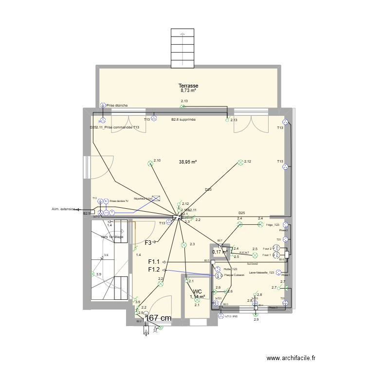 Rez-de-chaussée. Plan de 16 pièces et 201 m2