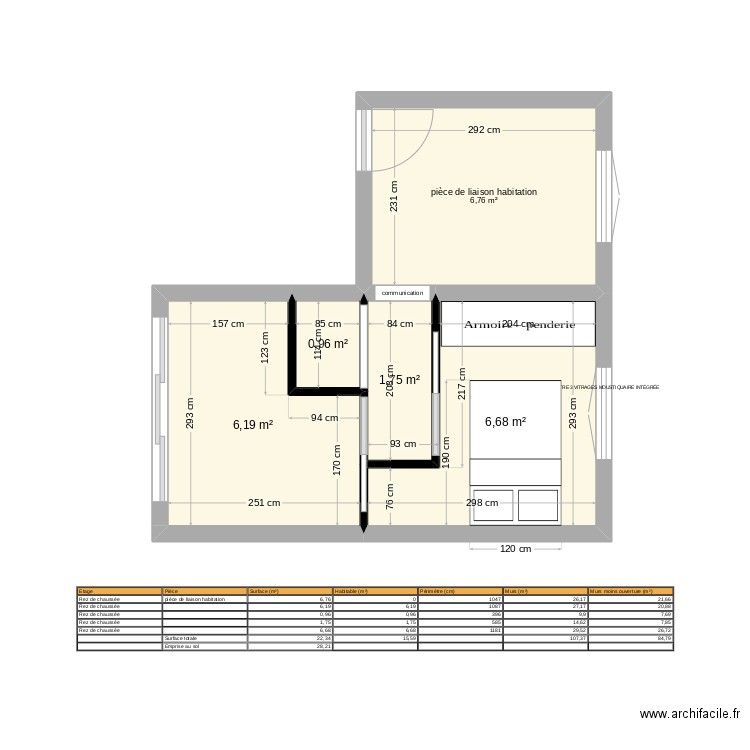 ARNAUD. Plan de 5 pièces et 22 m2