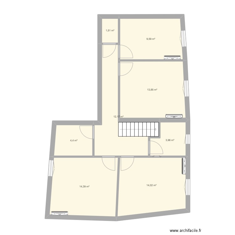 Maison Pro. Plan de 8 pièces et 74 m2