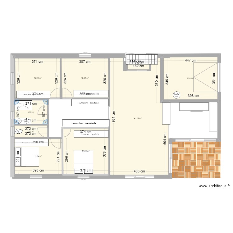 projet1. Plan de 9 pièces et 119 m2