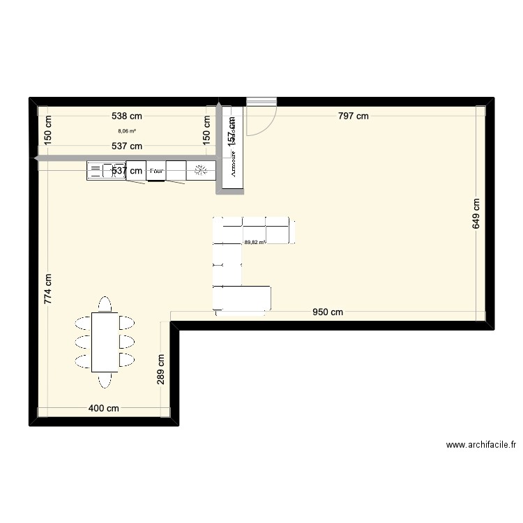 Villa Vence. Plan de 2 pièces et 98 m2