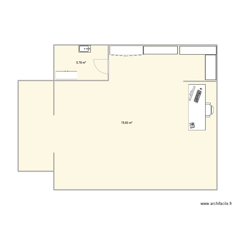 locaux Mathilde. Plan de 2 pièces et 81 m2