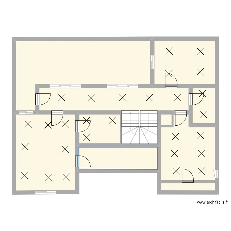 BTP F23B 01. Plan de 10 pièces et 126 m2