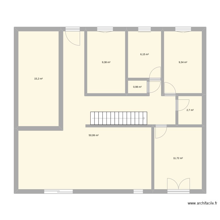 Base initiale. Plan de 8 pièces et 106 m2