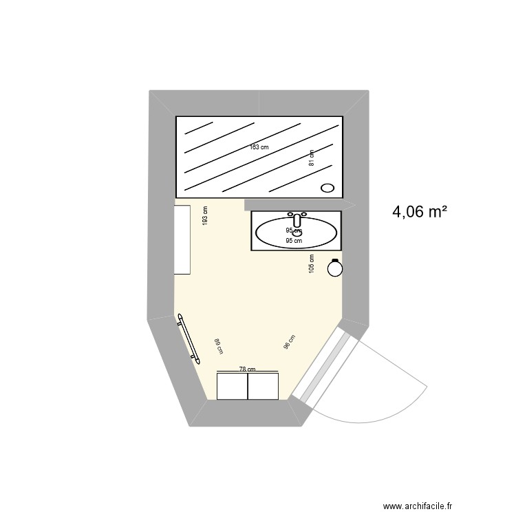 salle de bains. Plan de 1 pièce et 4 m2