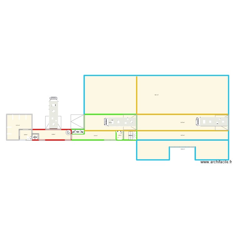 reserve. Plan de 13 pièces et 270 m2