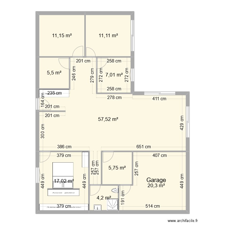 Maison en L 119m². Plan de 9 pièces et 140 m2