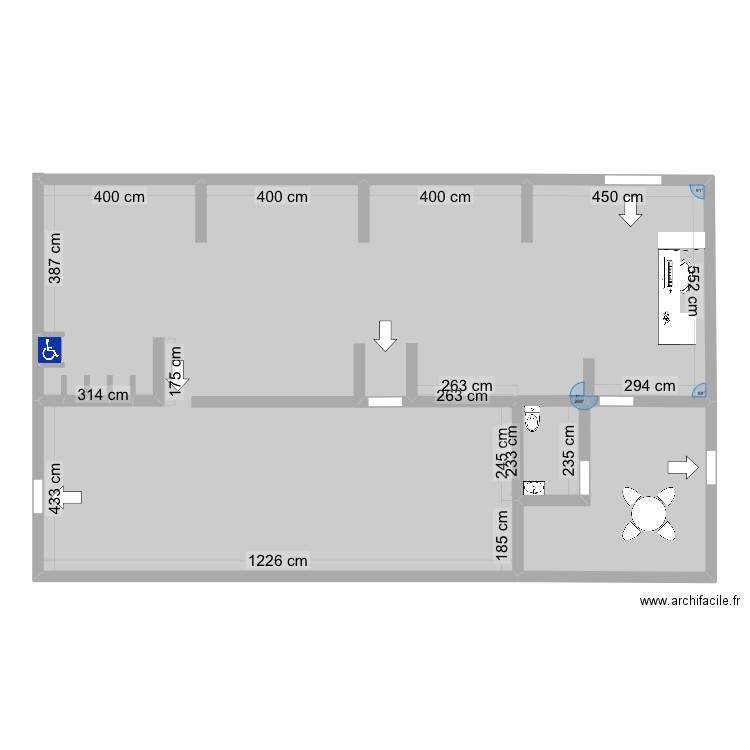 Plan du magasin kh. Plan de 2 pièces et 166 m2