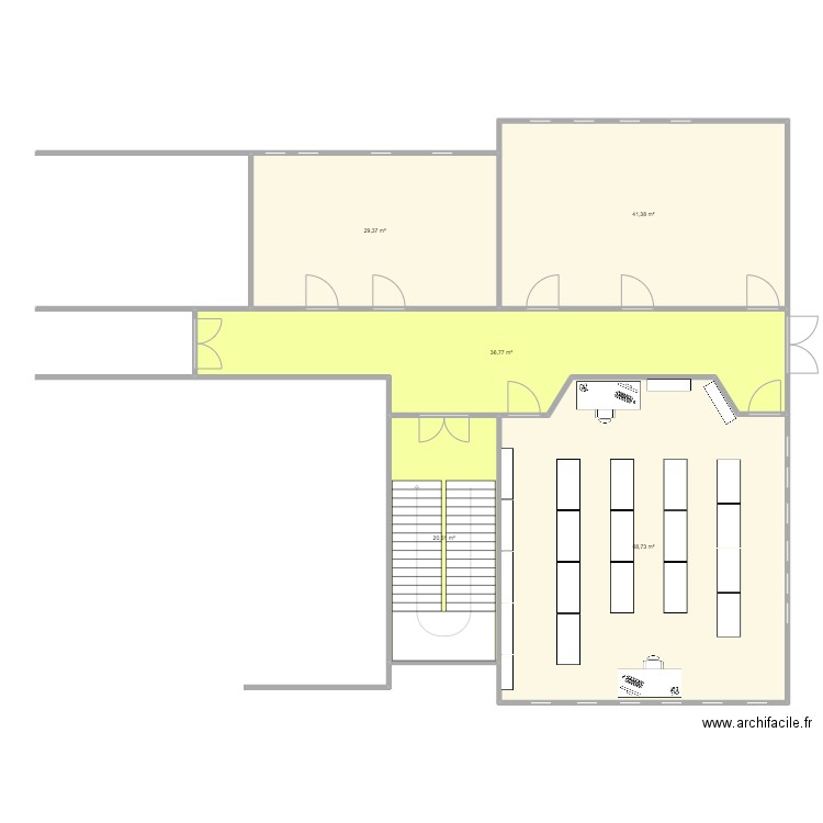 GESCIA implantation. Plan de 5 pièces et 197 m2