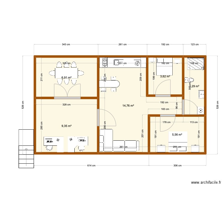 Bureau d'accueil + lieu de vie pour les jeunes . Plan de 6 pièces et 43 m2