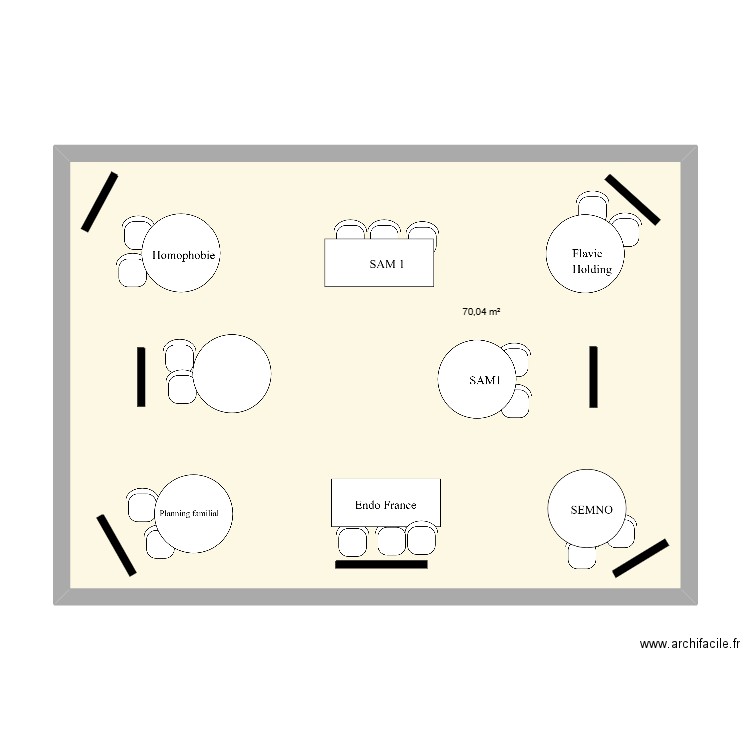  plan haul des tables . Plan de 1 pièce et 70 m2