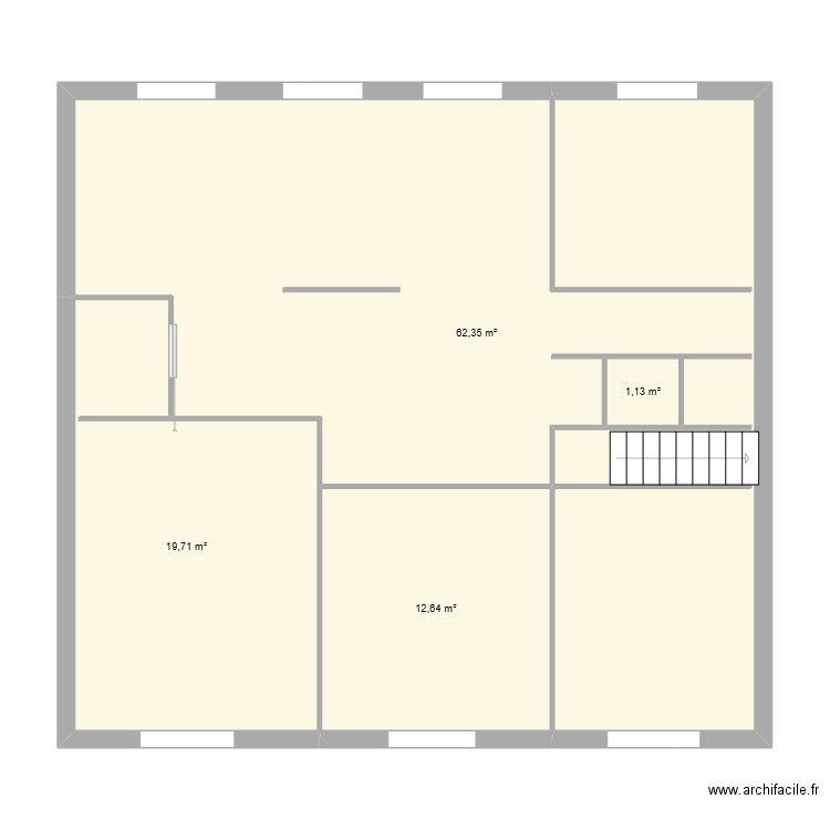 CANTINA VIDE. Plan de 4 pièces et 96 m2