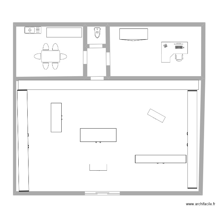 parapharmacie. Plan de 3 pièces et 138 m2