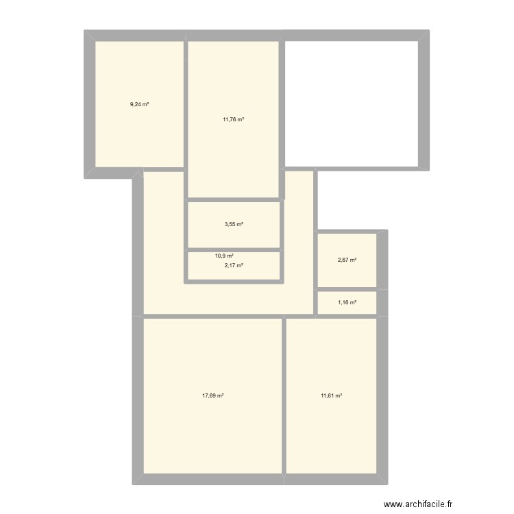 maison. Plan de 9 pièces et 71 m2