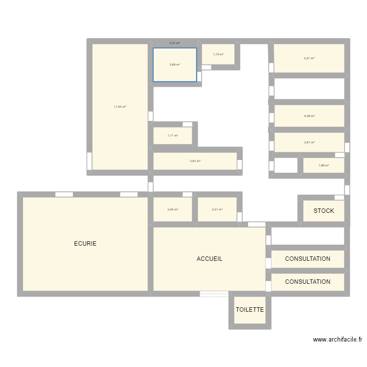 plan clinique. Plan de 18 pièces et 108 m2