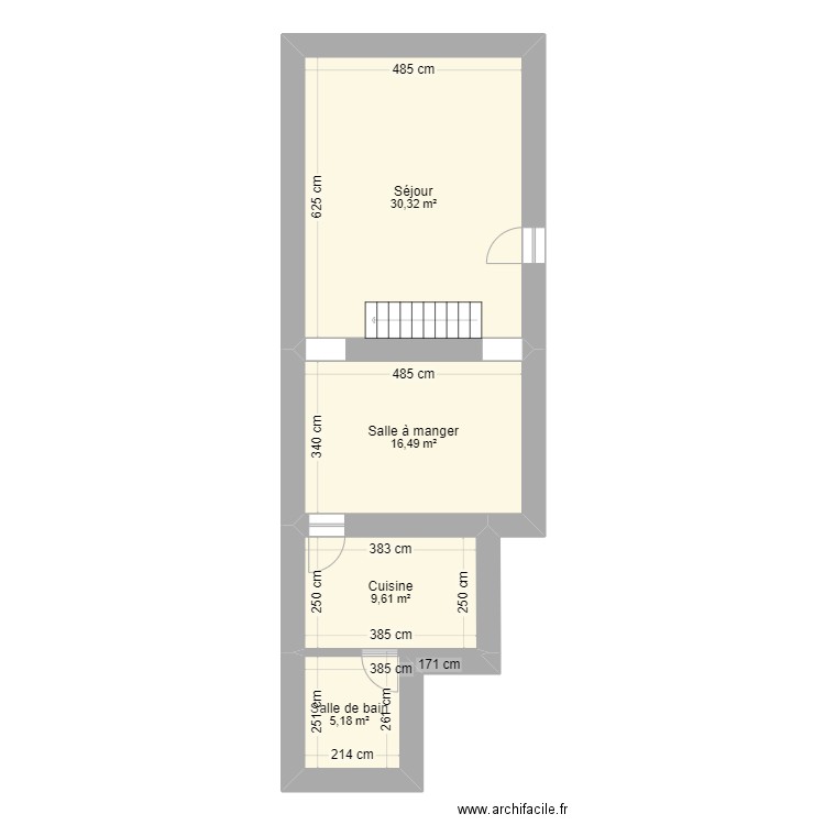 POLLES. Plan de 10 pièces et 143 m2