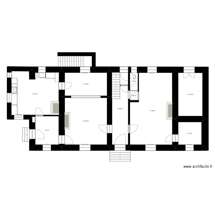 HARAS RDC. Plan de 11 pièces et 131 m2