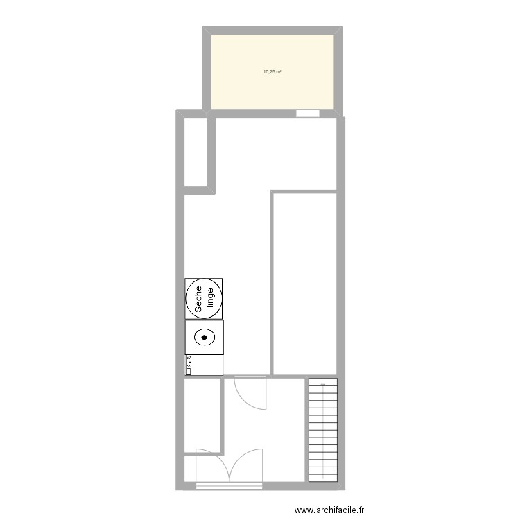 Sous sol. Plan de 1 pièce et 10 m2