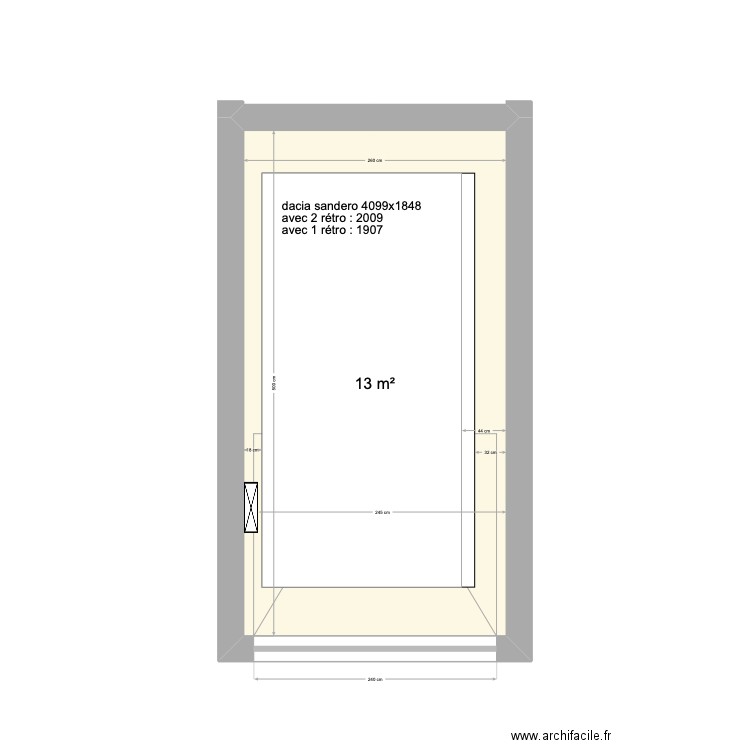 box 221 +voiture sans rétro. Plan de 1 pièce et 13 m2