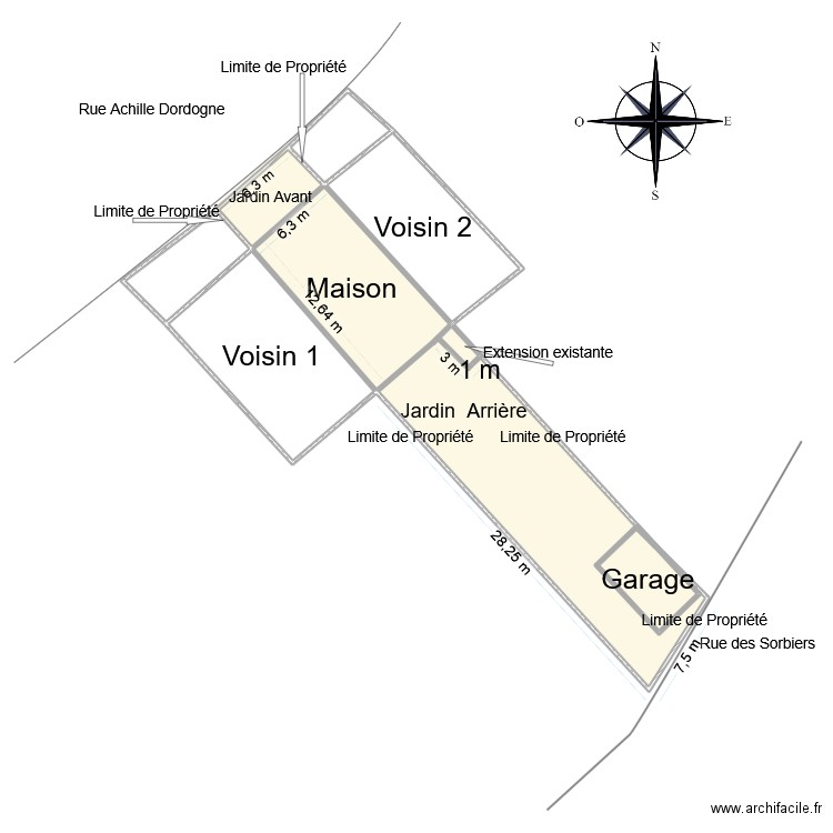 Plan de masse. Plan de 7 pièces et 367 m2