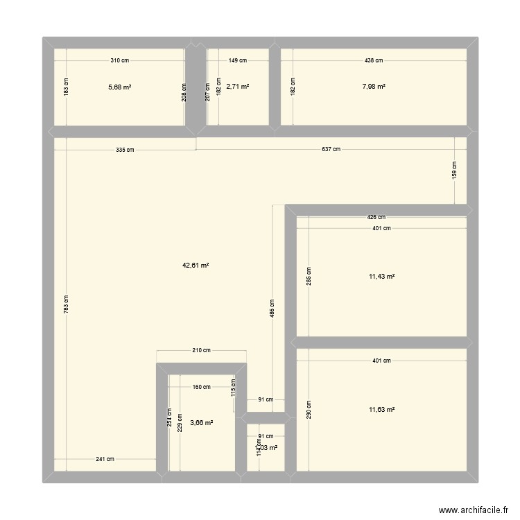 pmaison. Plan de 8 pièces et 87 m2