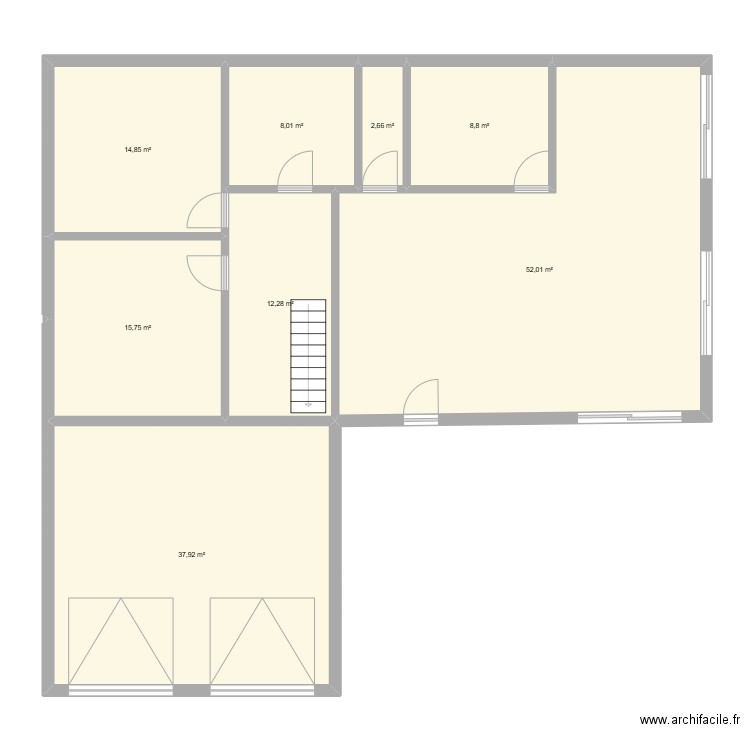 Idée 3. Plan de 8 pièces et 152 m2