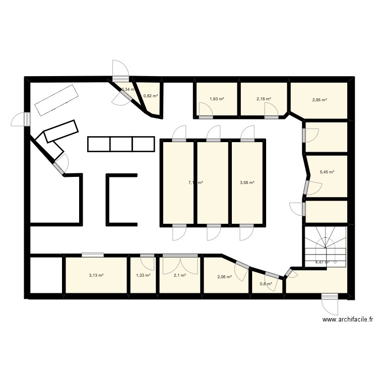 BLake. Plan de 14 pièces et 38 m2