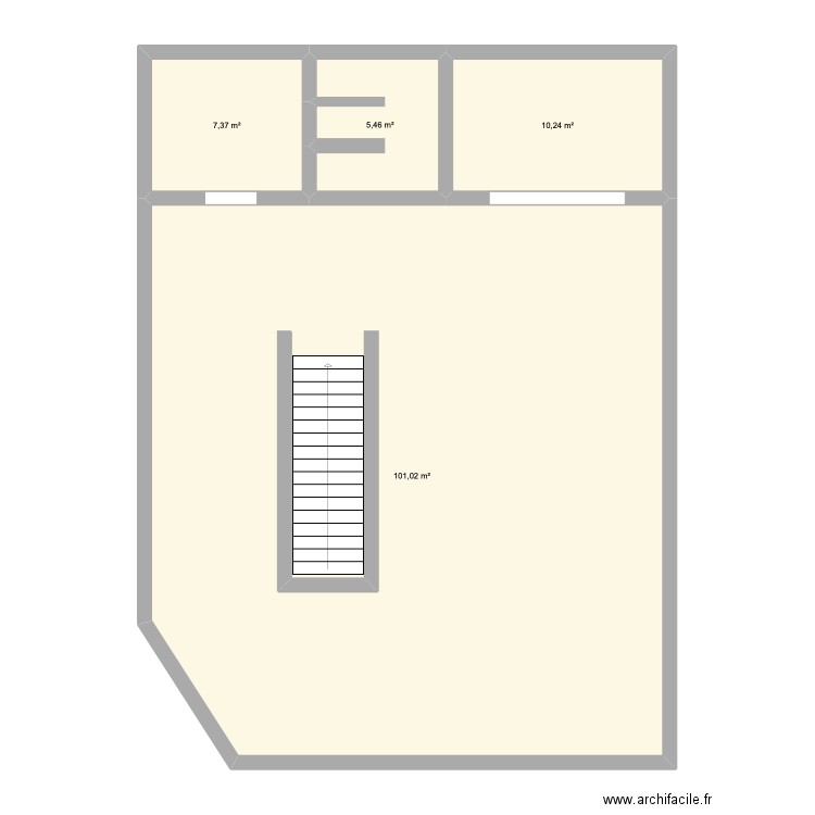 novi plan lokal. Plan de 4 pièces et 124 m2